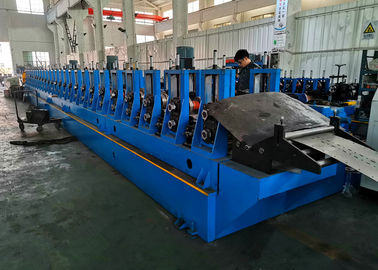 2.5mm Thick Heavy Duty Rack Roll Forming Machine With Gear Box Transmission